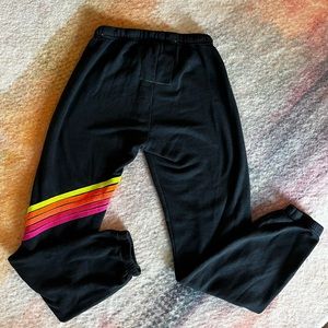 AVIATOR NATION CHEVRON 5 SWEATPANTS - DARK GRAY, NEON RAINBOW